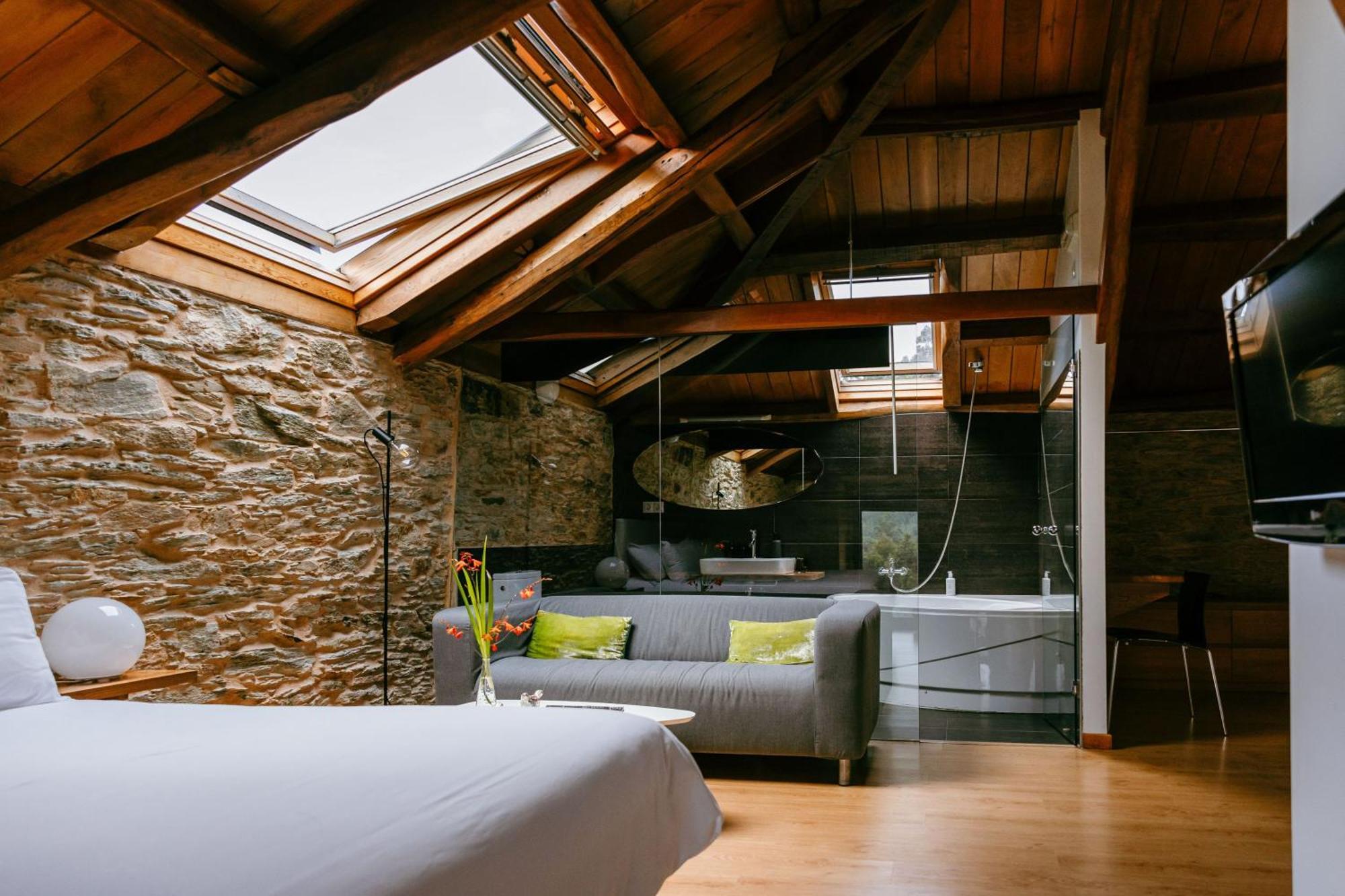 Hotel El Castano Dormilon Санта-Марта-де-Ортігейра Екстер'єр фото