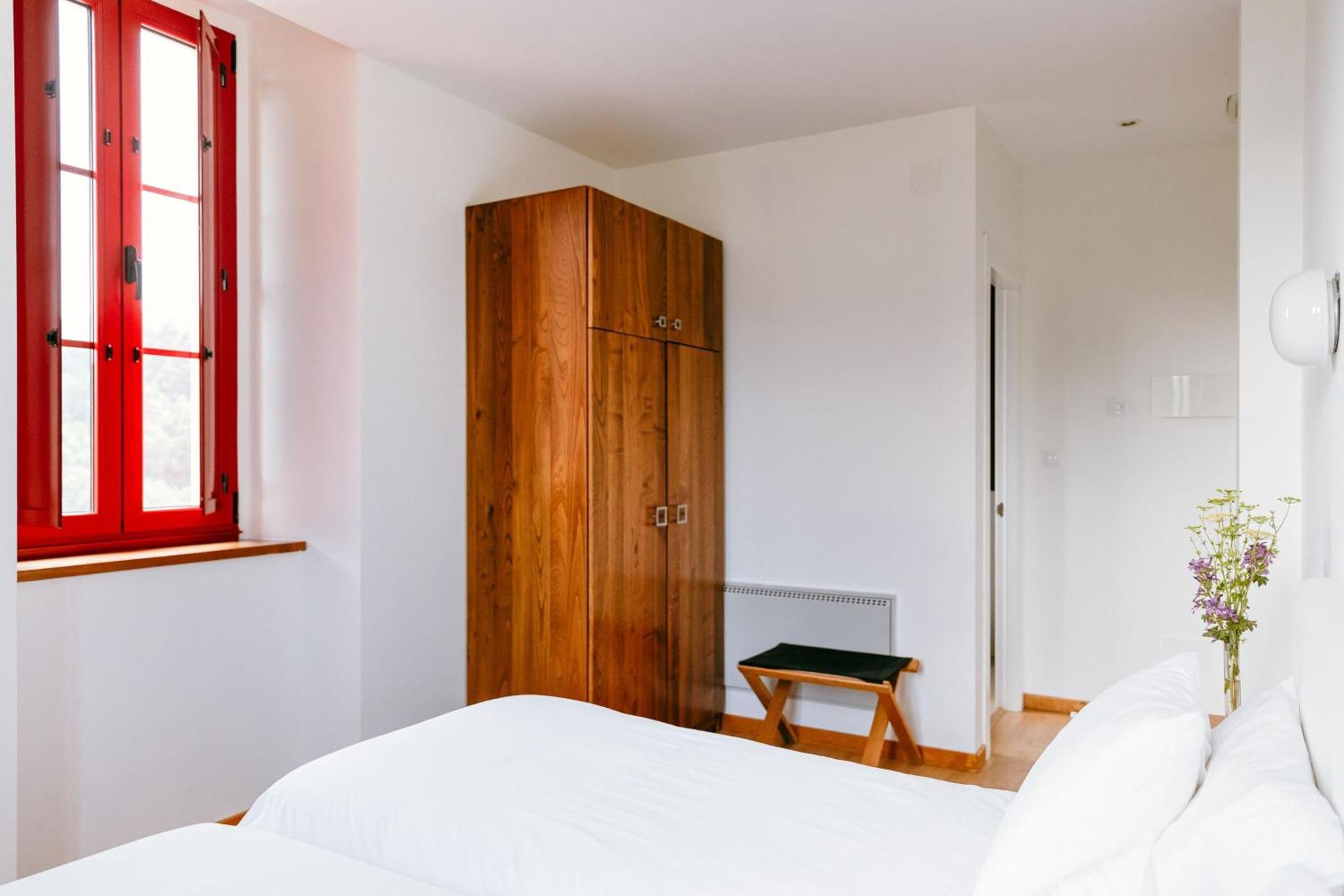 Hotel El Castano Dormilon Санта-Марта-де-Ортігейра Екстер'єр фото