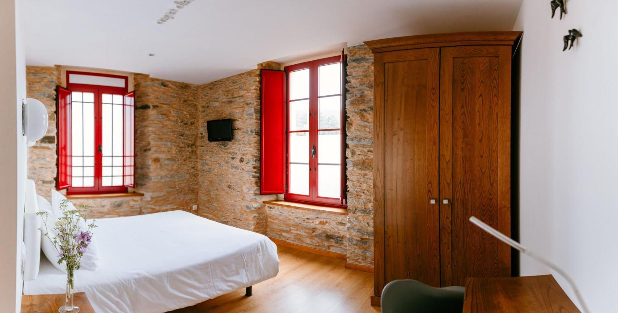 Hotel El Castano Dormilon Санта-Марта-де-Ортігейра Екстер'єр фото